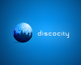 UCD--50logo