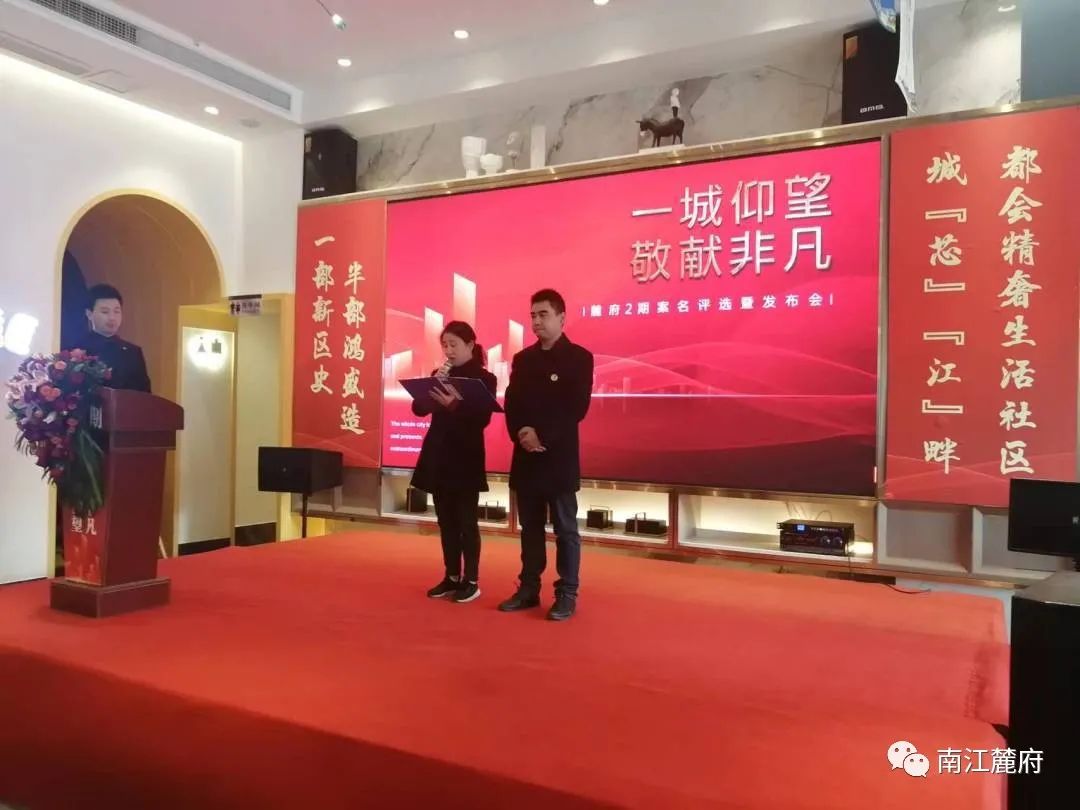 b1627e48f2b129d8c4d8667795eecaa.jpg 图片